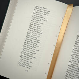 3998051 the poetry of robert frost robert frost cover detail3