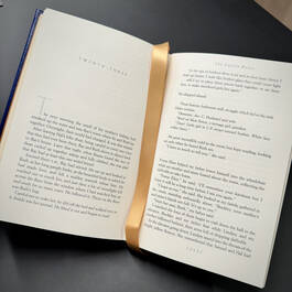 6483 the lovely bones sebold satin ribbon1