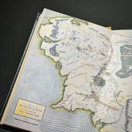 3953 Fall Númenor Tolkien detail