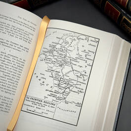 0161 winston churchill the second world illustration7