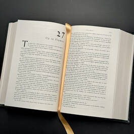 3364 voyager diana gabaldon  satin ribbon3