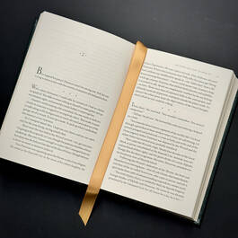 6500 a lion among men gregory maguire  satin ribbon2